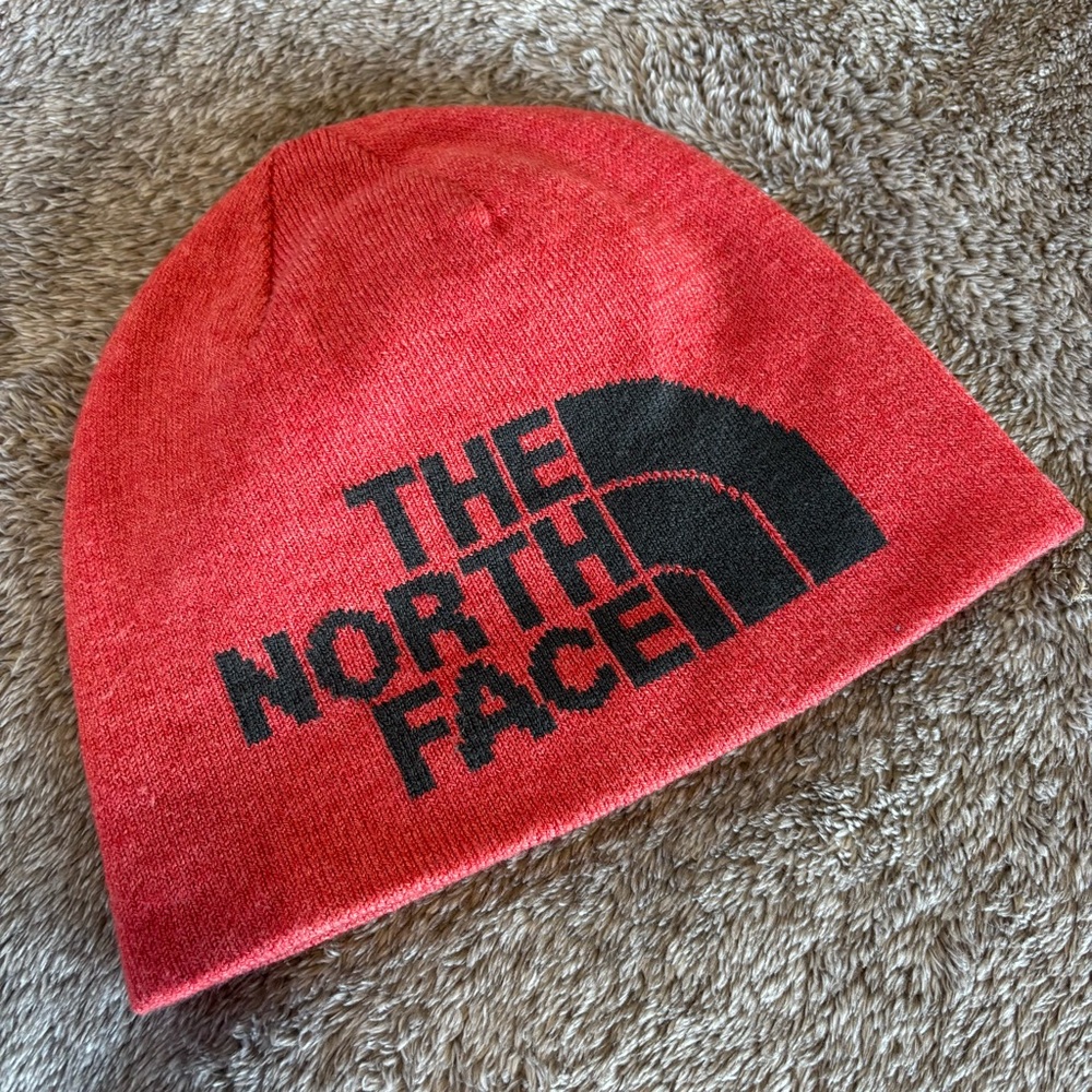 $10 add-on O/S warm The North Face 51% merino hat